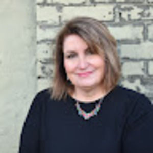 Meet your Posher, Beth g